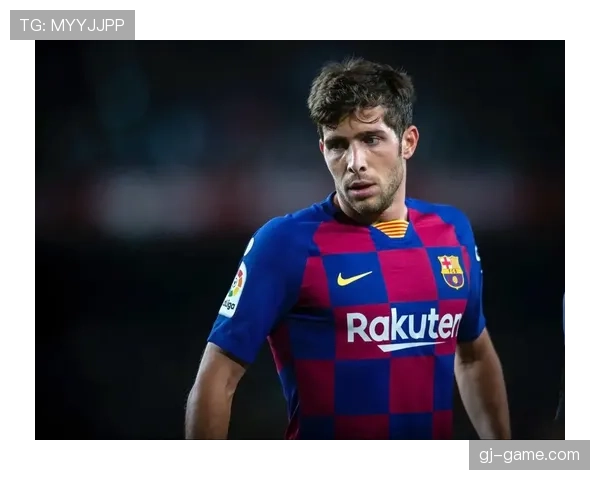 罗贝托转会风波再起，豪门争抢白热化