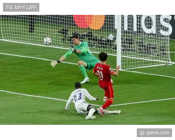 克洛普球队风格以高位逼抢与快速转换为核心,持续提升进攻效率 克洛普球队风格以高位逼抢与快速转换为核心,持续提升进攻效率