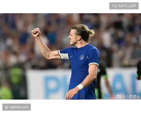 切尔西阵容庞大却越踢越乱,结构性问题已逐步反映在战绩与场上表现中 切尔西阵容庞大却越踢越乱,结构性问题已逐步反映在战绩与场上表现中