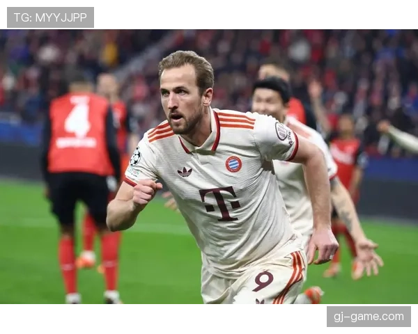 哈里·凯恩家里那厨房豪华成啥样，简直不像踢球的地方吧？